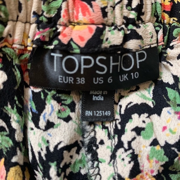Topshop Flowy Floral High Waist Lace Trim Shorts - Picture 8 of 14